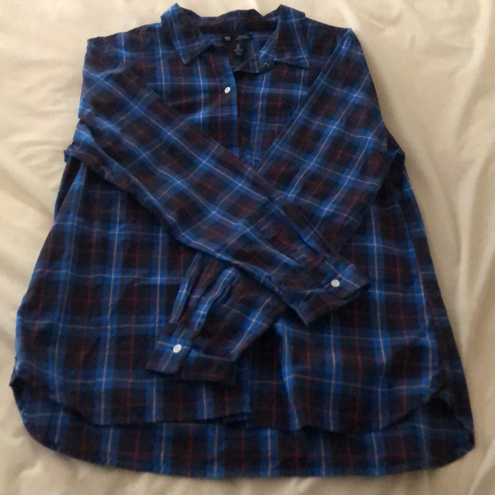 GAP boyfriend fit button up